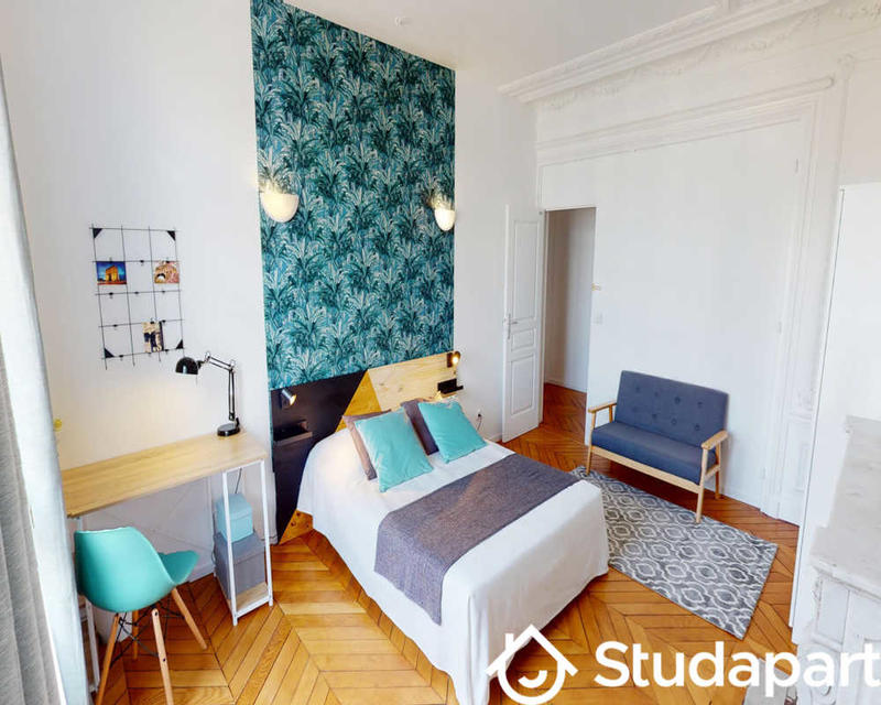 Chambre - 95 m² - 1 pièce