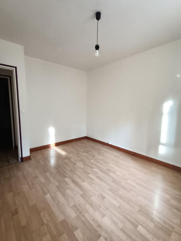 Maison - 87 m² - 4 pièces