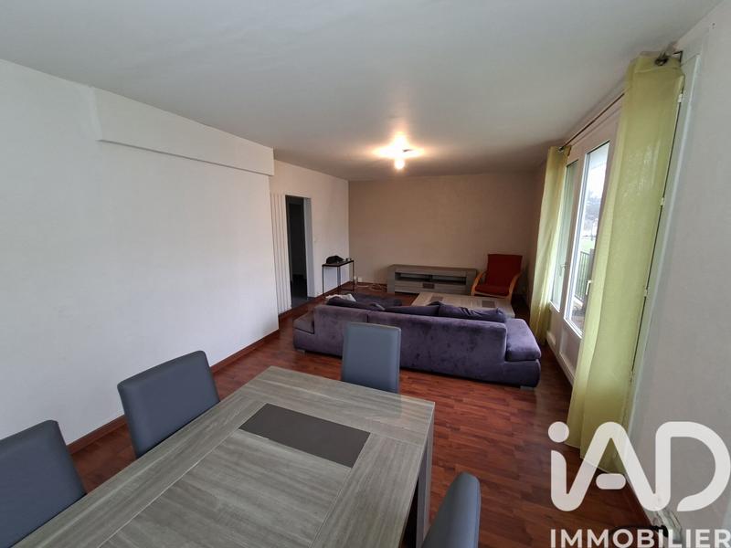 Appartement - 85 m² - 5 pièces
