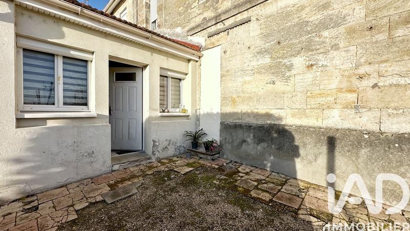 Immeuble - 49 m² - 2 pièces