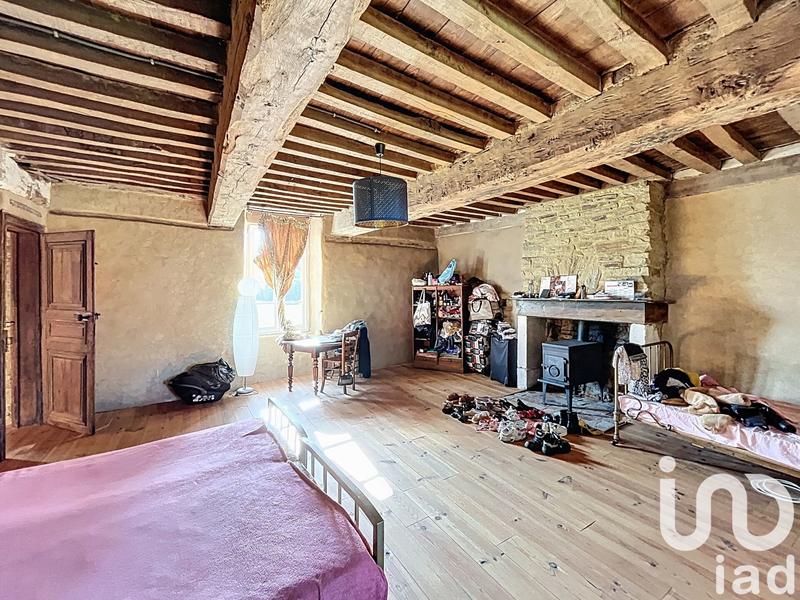 Maison - 180 m² - 5 pièces