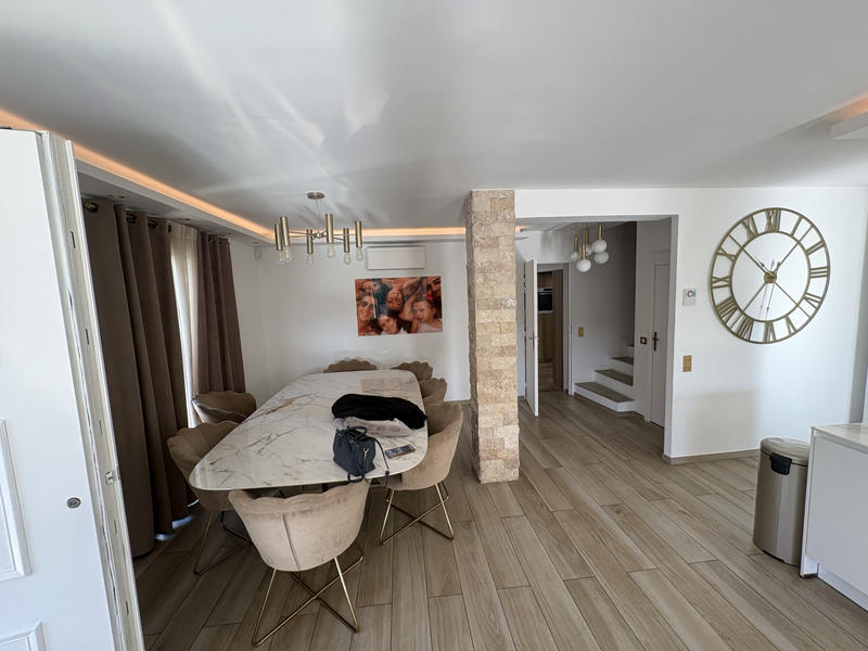 Maison - 125 m² - 5 pièces