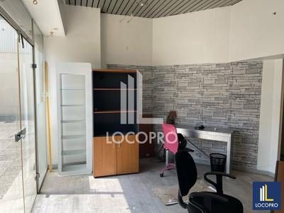 Local commercial - 58 m²