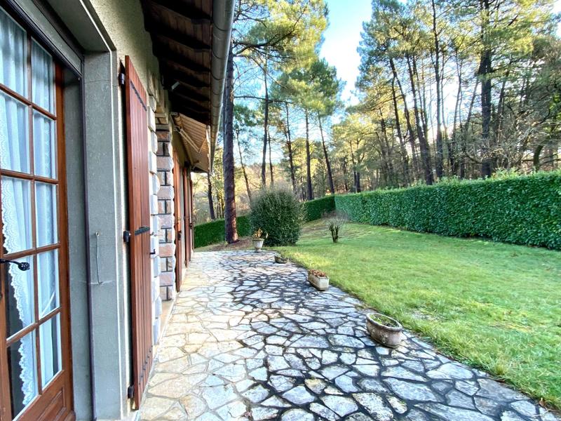 Maison - 96 m² - 5 pièces