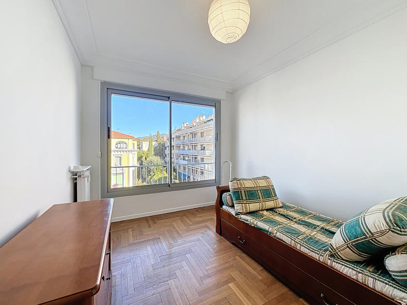 Appartement - 94 m² - 3 pièces