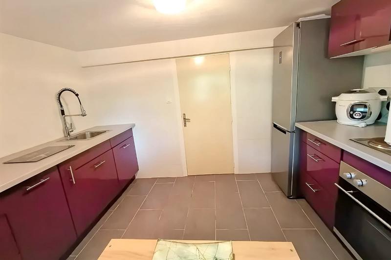 Maison - 170 m² - 7 pièces