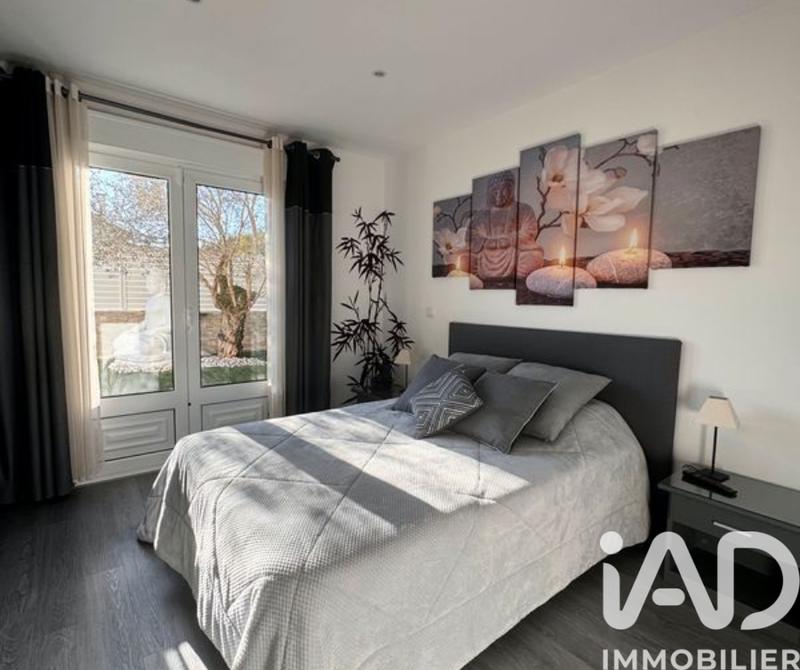 Maison - 328 m² - 6 pièces