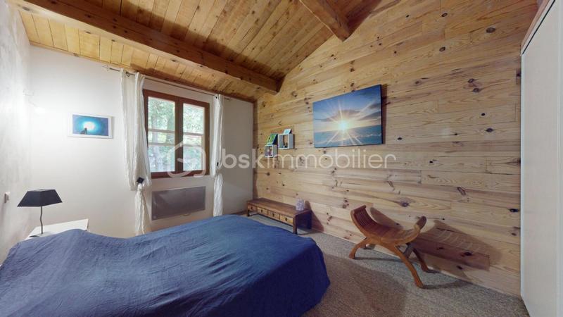 Maison traditionnelle - 136 m² - 5 pièces