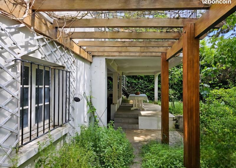 Maison - 170 m² - 7 pièces