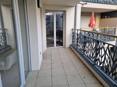 Appartement - 57 m² - 3 pièces