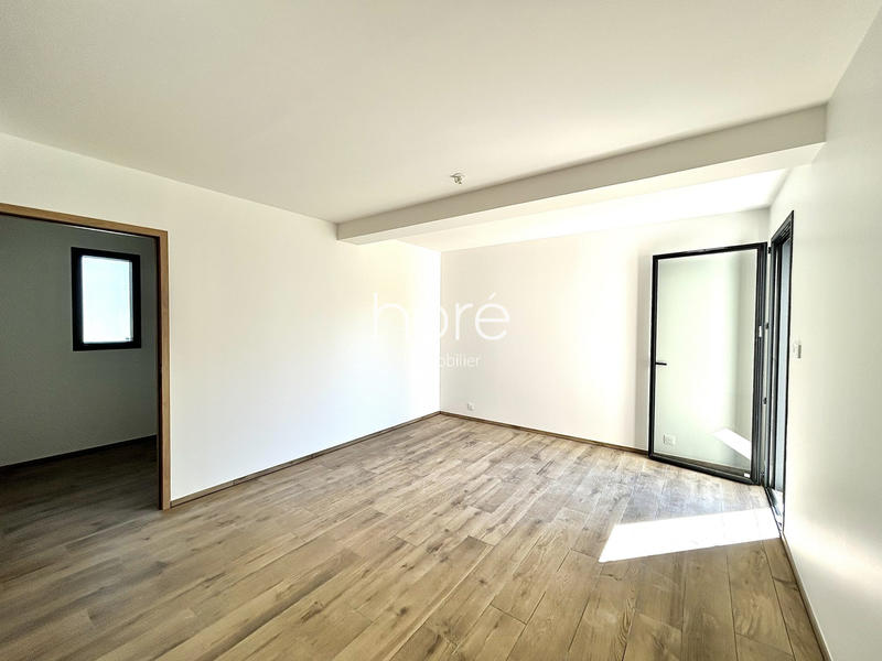 Maison - 165 m² - 6 pièces