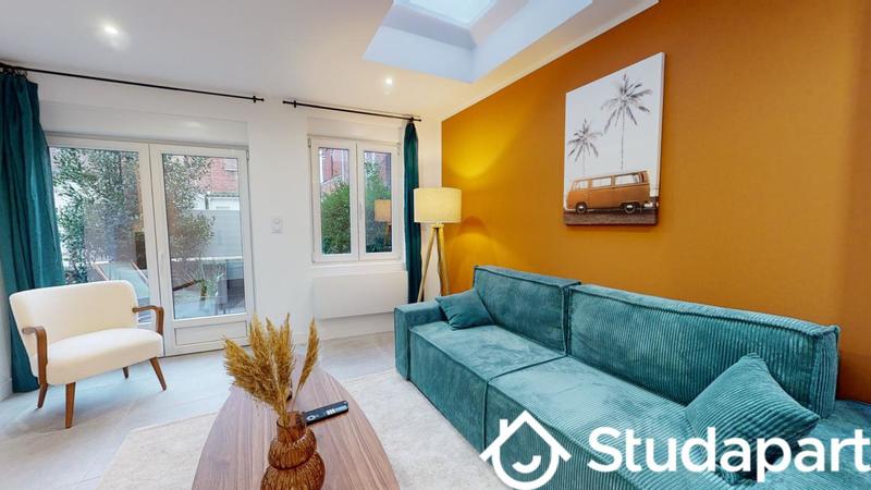 Chambre - 9 m² - 1 pièce