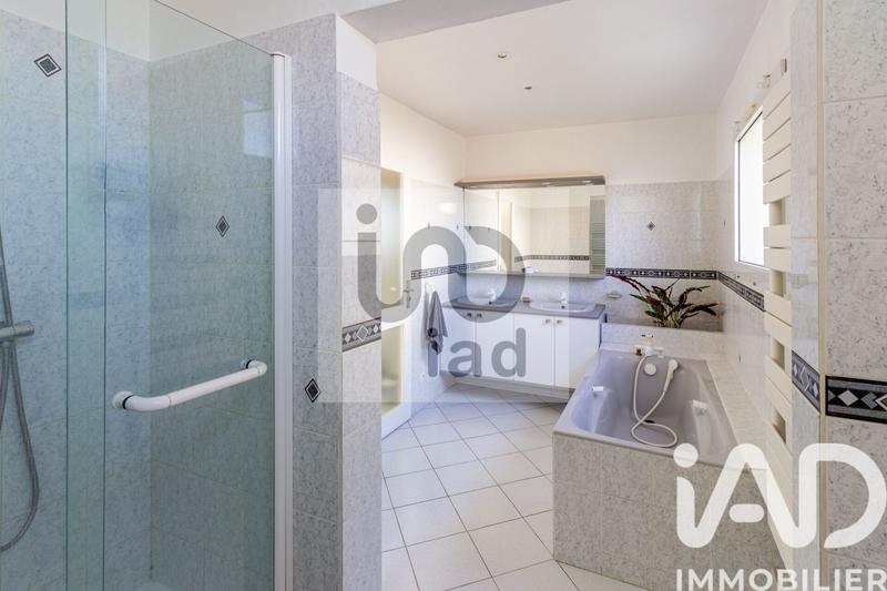 Maison - 138 m² - 6 pièces