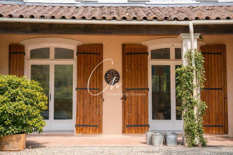 Maison - 168 m² - 6 pièces