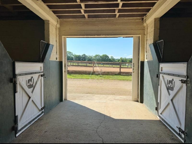 Haras - 180 m² - 7 pièces