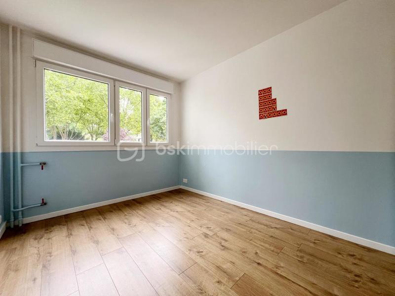 Appartement - 95 m² - 5 pièces