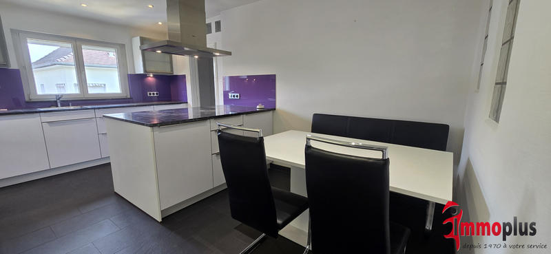 Appartement - 208 m² - 6 pièces