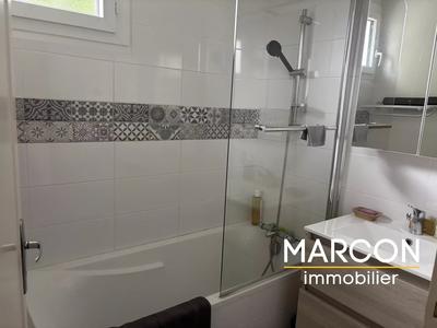 Maison - 91 m² - 5 pièces