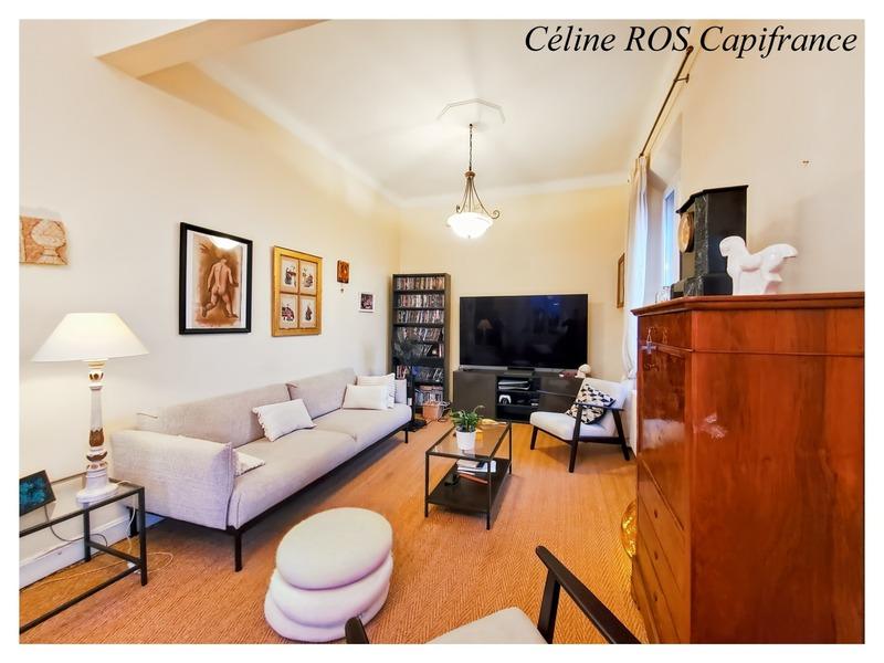 Maison bourgeoise - 323 m² - 11 pièces