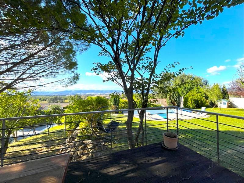 Maison - 180 m² - 6 pièces