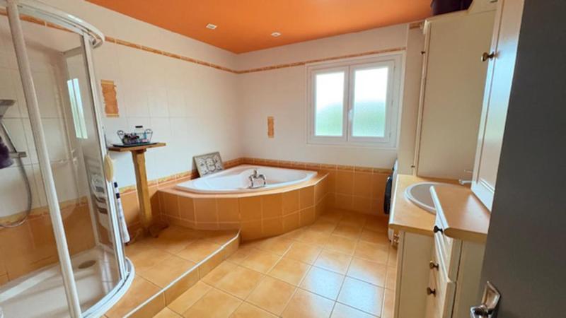 Villa - 138 m² - 5 pièces