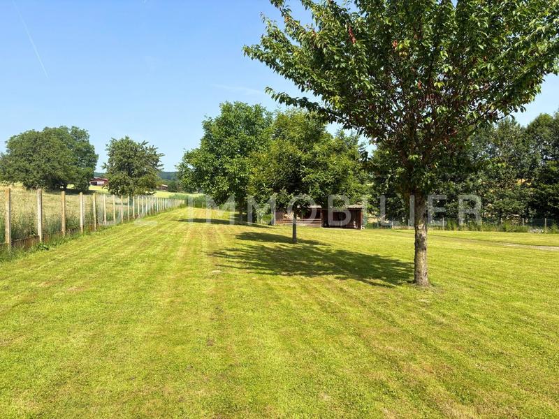 Maison - 201 m² - 7 pièces