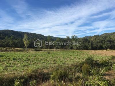 Terrain de loisirs - 280 000 m²