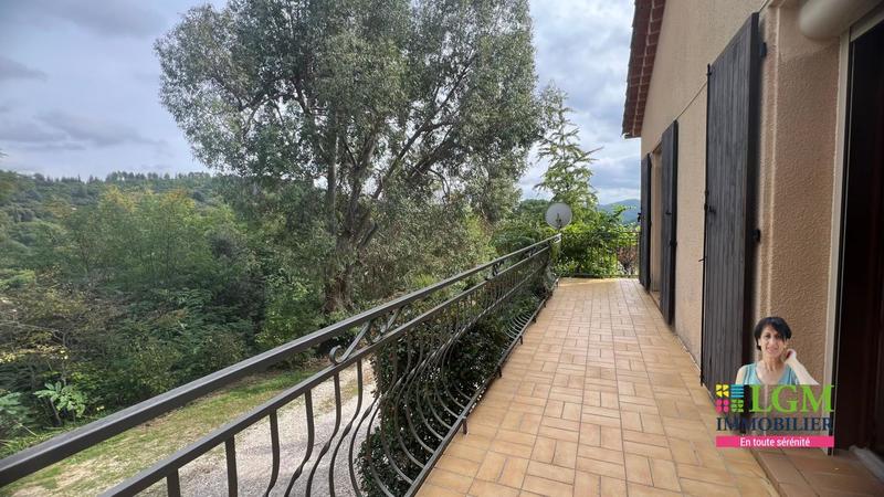 Maison - 137 m² - 4 pièces