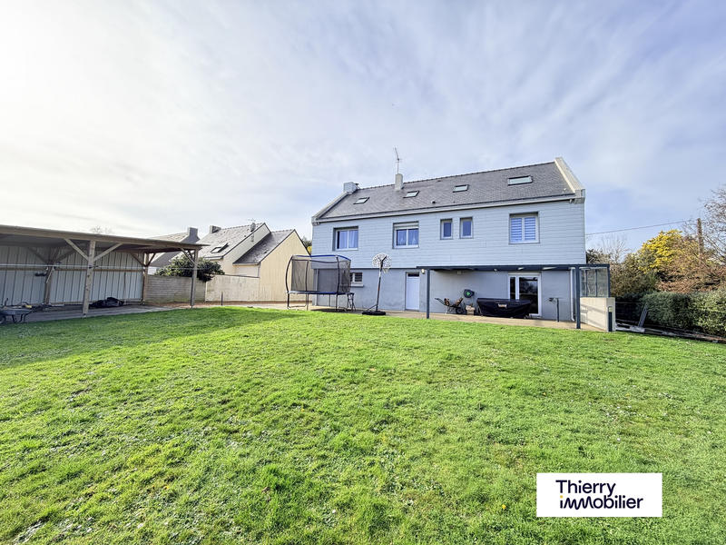 Maison - 180 m² - 6 pièces