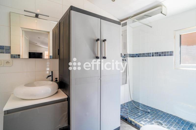 Maison - 110 m² - 3 pièces