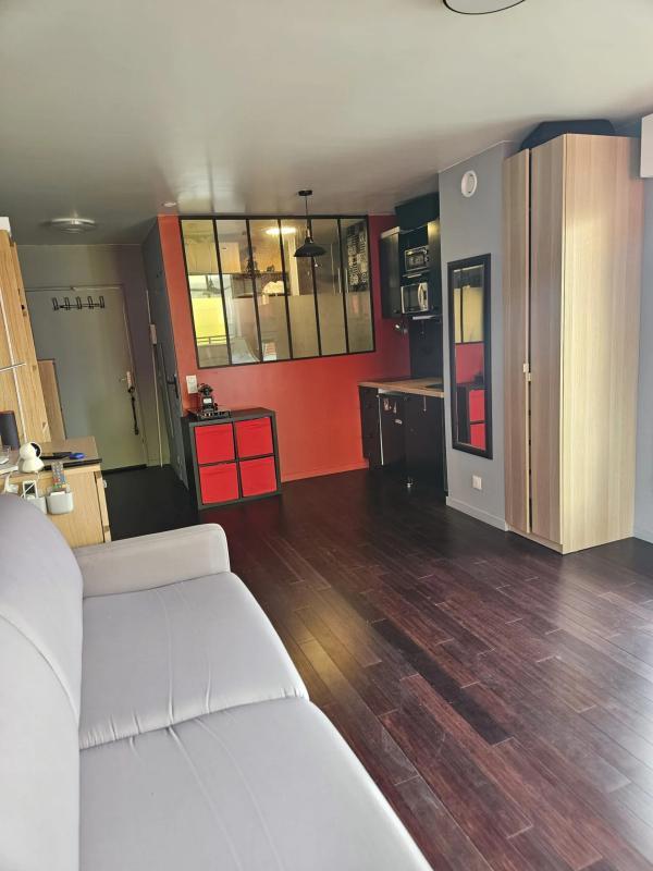 Studio - 27 m² - 1 pièce