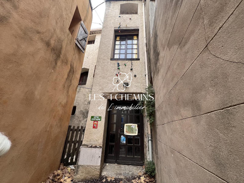 Maison - 225 m² - 29 pièces