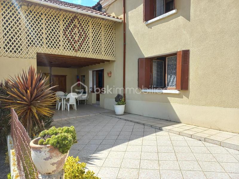 Corps de ferme - 178 m² - 6 pièces