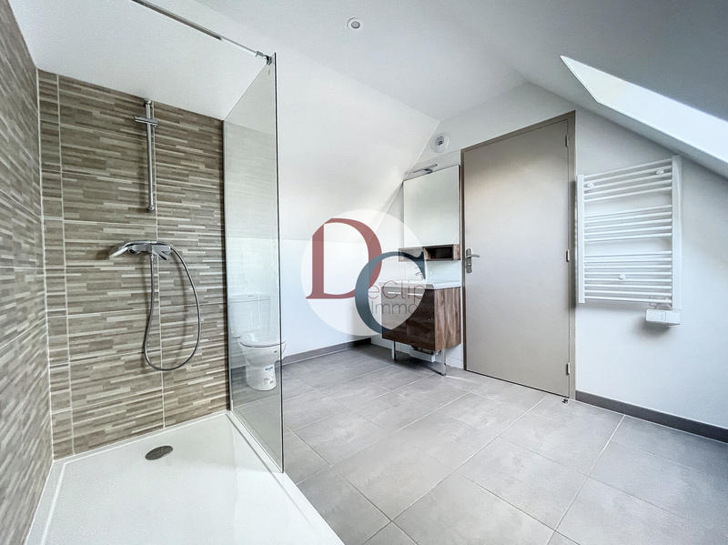 Appartement - 85 m² - 4 pièces