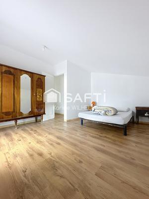 Maison - 200 m² - 8 pièces