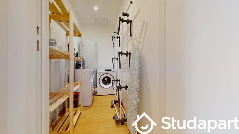 Chambre - 10 m² - 1 pièce