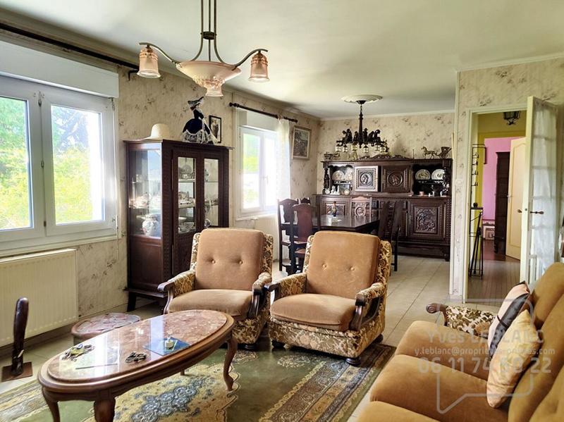 Maison - 100 m² - 6 pièces