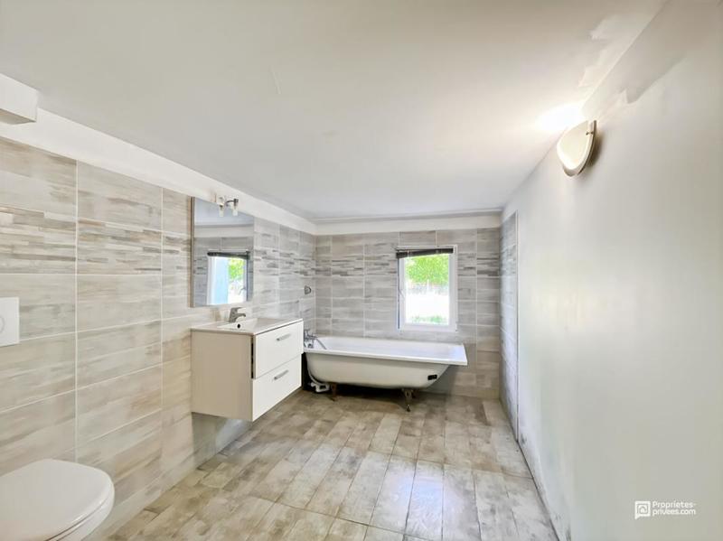 Maison - 110 m² - 7 pièces