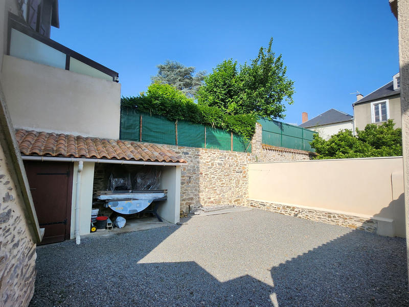 Maison - 95 m² - 5 pièces