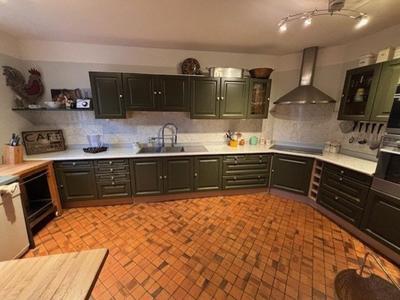 Villa - 330 m² - 7 pièces