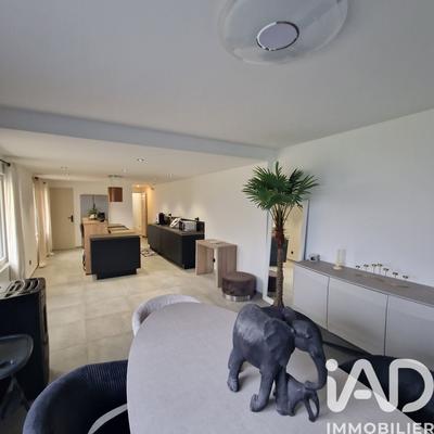 Maison - 85 m² - 3 pièces