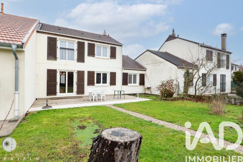 Maison - 136 m² - 4 pièces