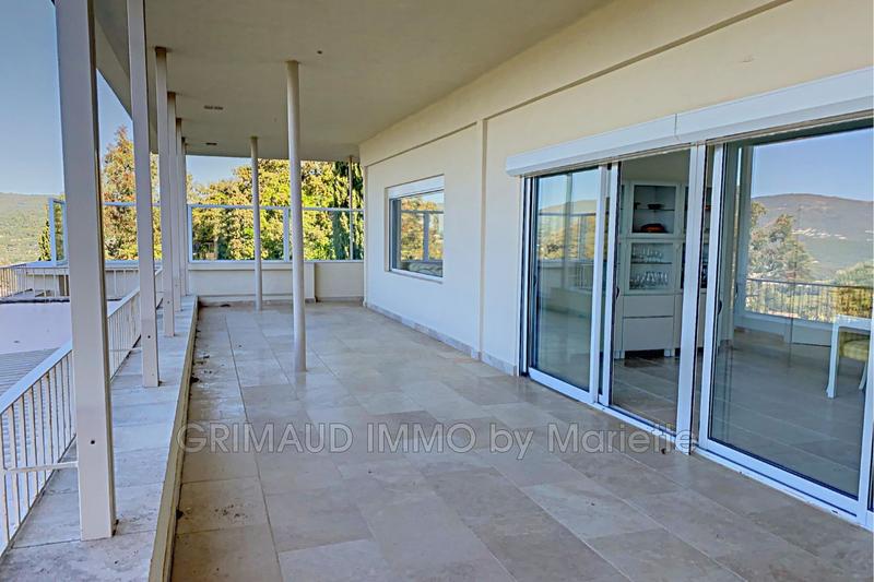 Appartement - 180 m² - 4 pièces