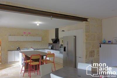 Maison - 156 m² - 4 pièces