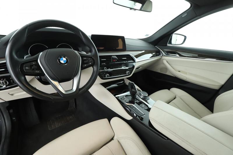 Bmw Série 5 520dA xDrive Luxury 190 ch