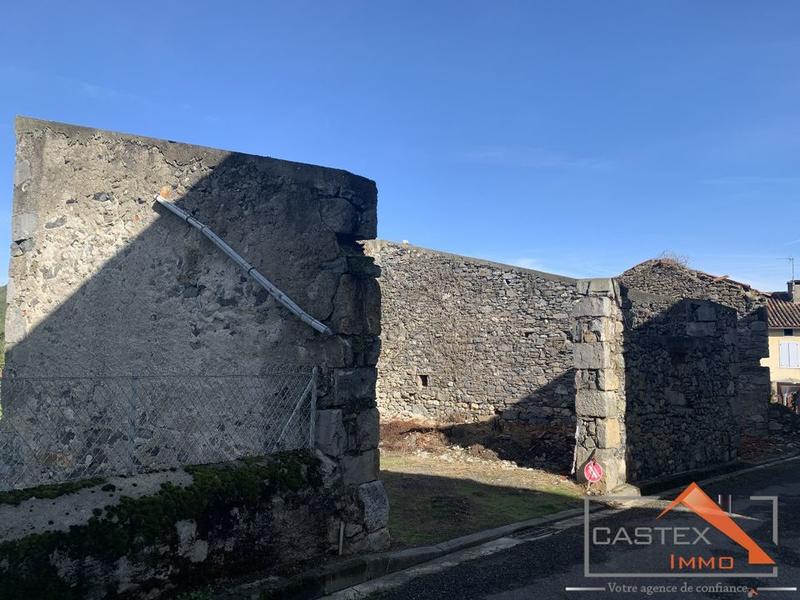 Maison - 120 m² - 1 pièce