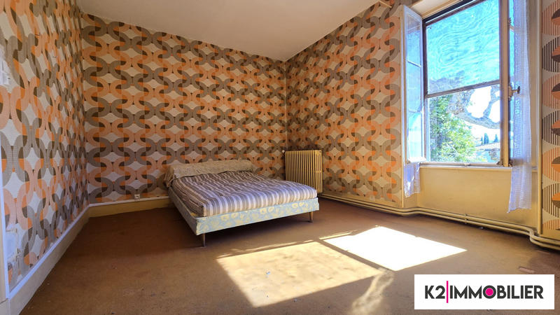 Maison - 164 m² - 8 pièces