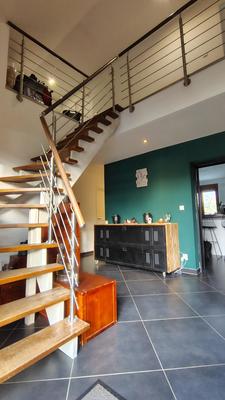 Maison - 202 m² - 8 pièces