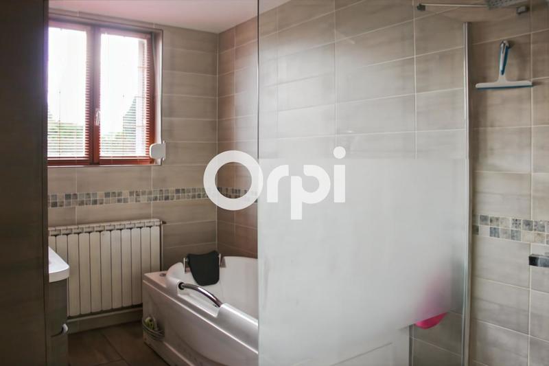 Maison - 184 m² - 5 pièces