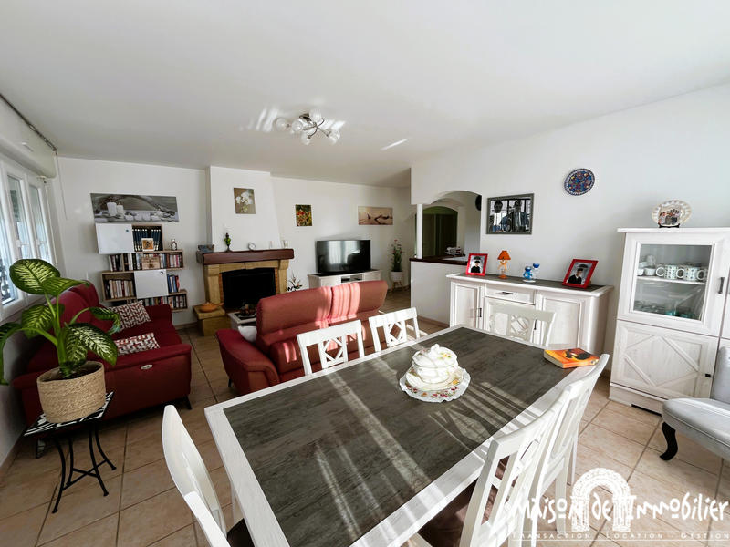 Maison - 105 m² - 4 pièces